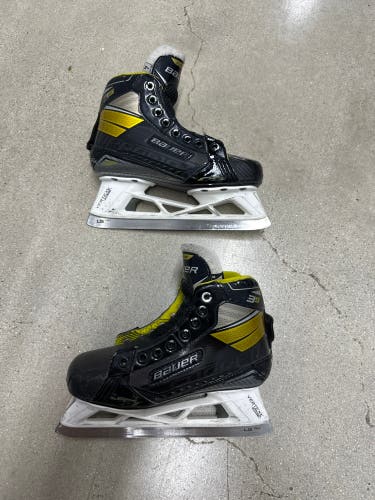 2020 Bauer Supreme 3S Hockey Goalie Skates Regular Width Size 4 (Used)