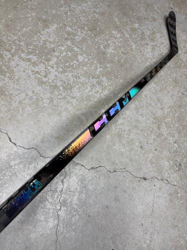 80 Flex P28 Senior CCM Trigger 10 Pro Left Hand Hockey Stick (New) Pro Stock