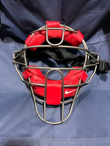 NEW Nike Titanium Catcher's Mask