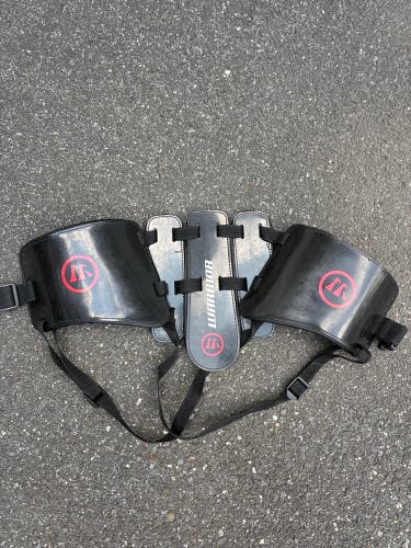 Warrior Deluxe Box Lacrosse Rib Pad (Used)