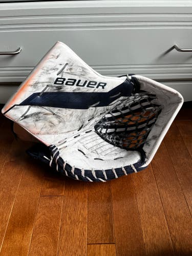Bauer Supreme Shadow Goalie Glove (Senior, Regular)