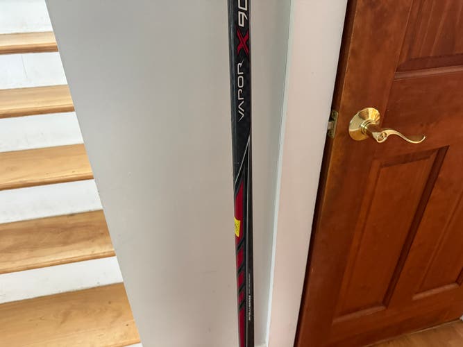 Intermediate Bauer Left Hand Hockey Stick 87 Flex (Used)