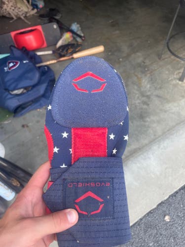 Blue Senior EvoShield Sliding Mitt (Used)