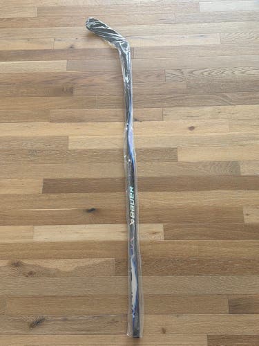 2 Senior Bauer Vapor Flylite Left Hand Hockey Stick P92 70 Flex save $240