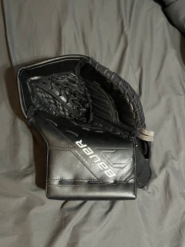 Bauer M5 Pro Regular (Used)