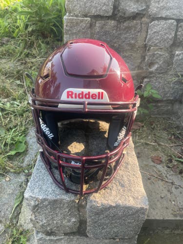 Adult Medium Riddell SpeedFlex Helmet (New)
