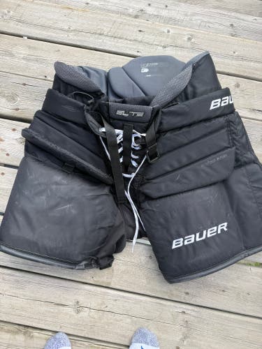 Senior Medium Bauer Elite Hockey Goalie Pants (Used)