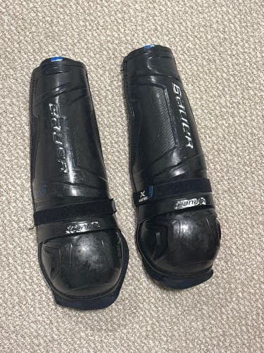 Youth Bauer X- 14" Shin Pads (Used)