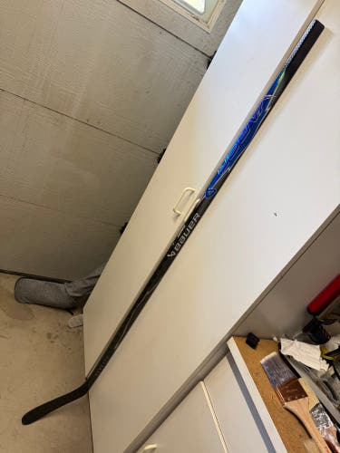 Bauer Nexus DK Right Handed Hockey Stick Hossa Pattern 82 Flex Pro Stock (New)