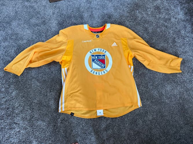 Yellow Size 58 Adult Unisex Adidas Jersey (Used)