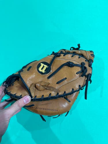 Wilson A950 RH Catcher's Baseball Glove 34" (Used)