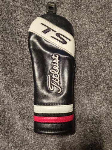Titleist TS Fairway Wood head cover
