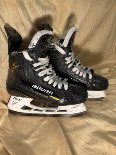 Black 2022 Bauer S22 Supreme Elite (SMU) Hockey Skates Regular Width 8.5 (Used)