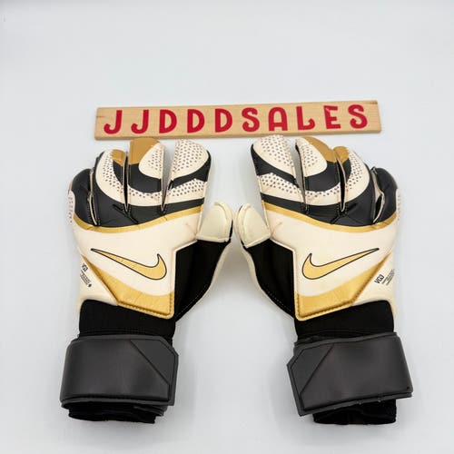 Nike Promo PE Player Issue VG3 Vapor Grip 3 Goalkeeper Gloves Size 10 FB3001-011
New Without Tags