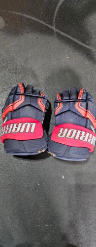 Warrior Alpha LX Pro Hockey Gloves – Youth 11" – Navy/Red – Used