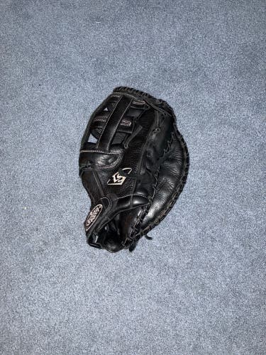 Louisville Slugger Xeno RH First Base Baseball Glove 13" (Used)