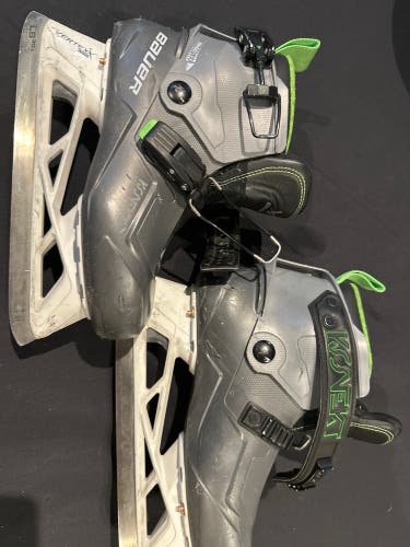 2022 Bauer Konekt Hockey Goalie Skates Size 3 (Used)