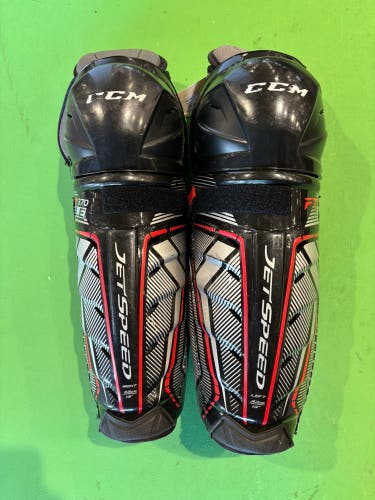 Intermediate CCM JetSpeed FT370 Shin Pads 13"