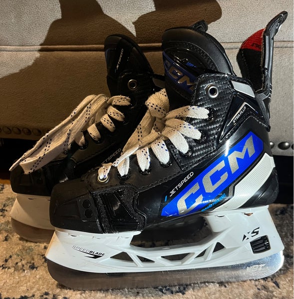 Black CCM JetSpeed XTRA PLUS Hockey Skates Regular Width Size 1.0 BladeTech blades