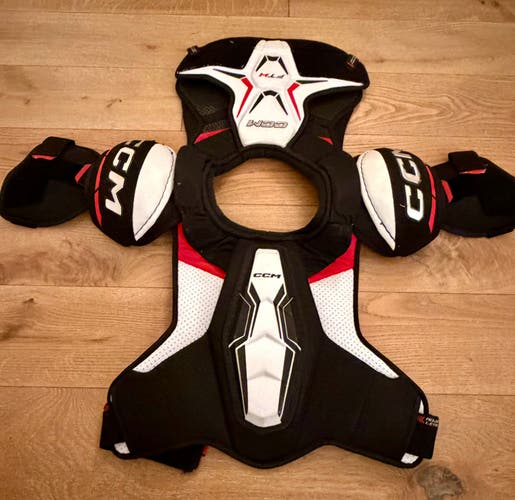 Women's Medium Senior CCM JetSpeed FTW (For the Women) Shoulder Pads (Used)