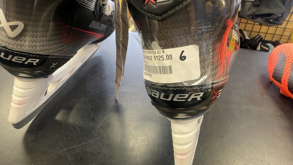 Bauer Vapor X3 Hockey Skates - Size 6 | SidelineSwap | Buy  display picture 2