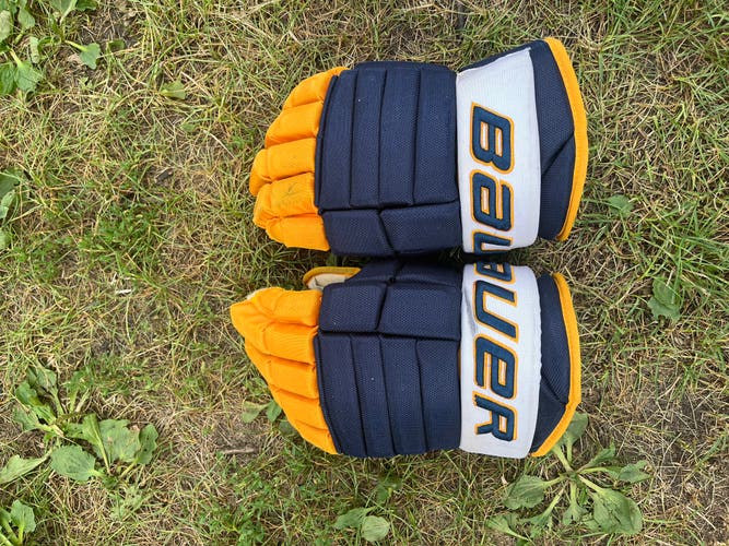 Bauer Pro Series Gloves 15" (Used)