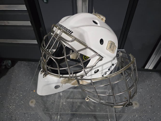 Junior Warrior Ritual F1 Plus Goalie Mask (Used)