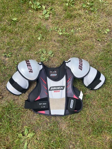 Bauer Vapor Shoulder Pads (Used)