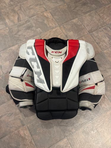 CCM EFlex 5 Pro Goalie Chest Protector (Senior Large)