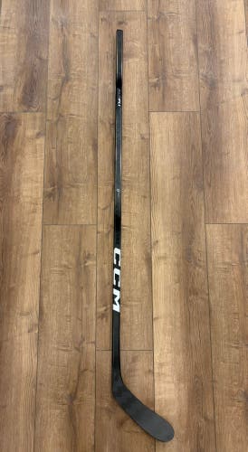 Senior CCM JetSpeed FT8 Pro Left Hand Hockey Stick P28 85 Flex (New)