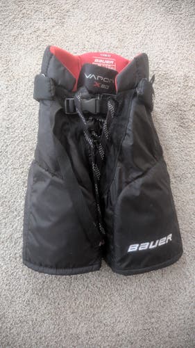 Junior Small Bauer Vapor X80 Hockey Pants (Used)