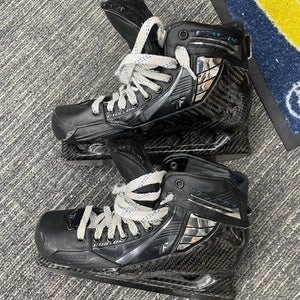 True TF Custom Pro Hockey Goalie Skates Regular Width Pro Stock 9 (Used)