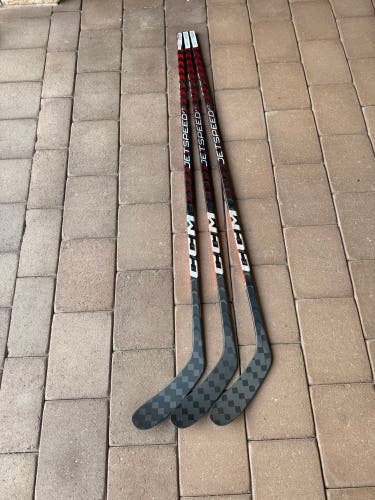 Senior CCM JetSpeed FT5 Pro Right Handed Hockey Stick P28 70 Flex (New)