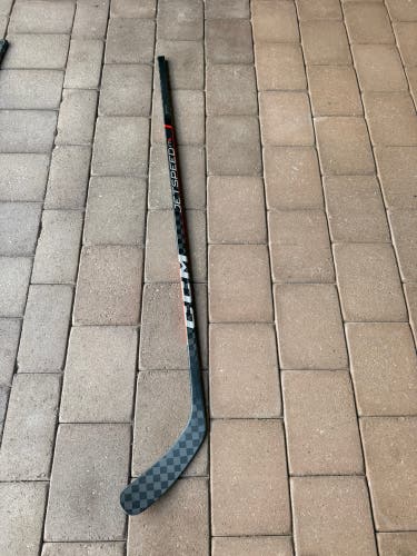 Senior CCM JetSpeed FT6 Pro Right Handed Hockey Stick P29 70 Flex (New)