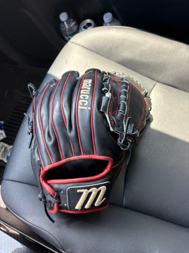 Marucci Capitol Series RH Pitcher's Baseball Glove 12" (Used)