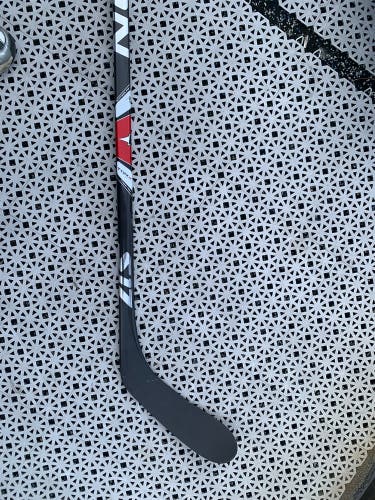 Senior Easton S17 Left Hand Hockey Stick P28 77 Flex (Used)