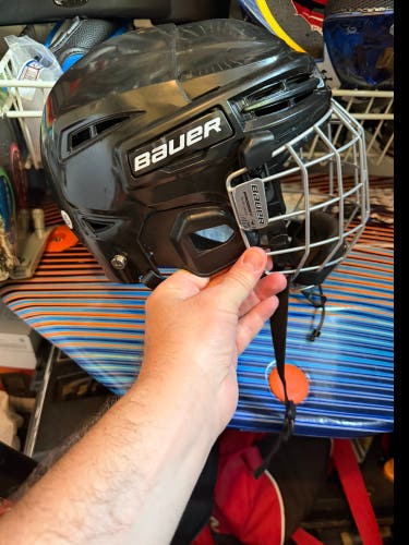 Small Bauer Prodigy Helmet (Used)