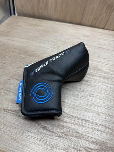 Odyssey TRIPLE TRACK Large blade putter head cover Magnetic
