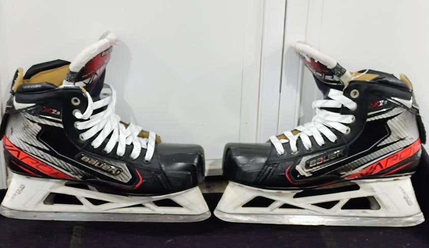 Senior Used Bauer Vapor X2.9 Hockey Goalie Skates Regular Width Size 9.5
