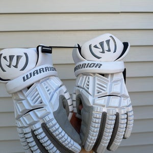 Warrior Evo V Lacrosse Gloves (New)