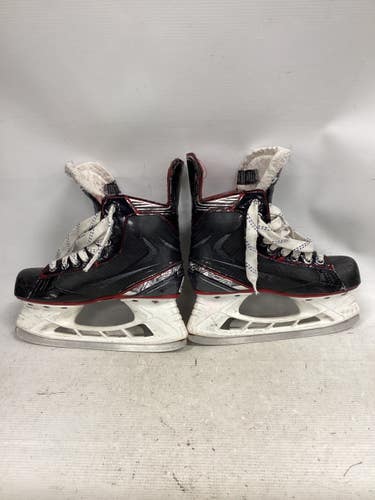 Used Bauer VAPOR X2.7 Junior Hockey Skate Junior 02.5 11851-S000050006