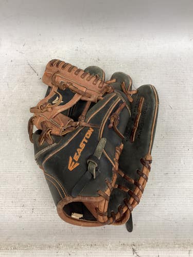 Used Easton MAKO BB/SB Glove RH Throw Black 11 1/2" 11851-S000050021