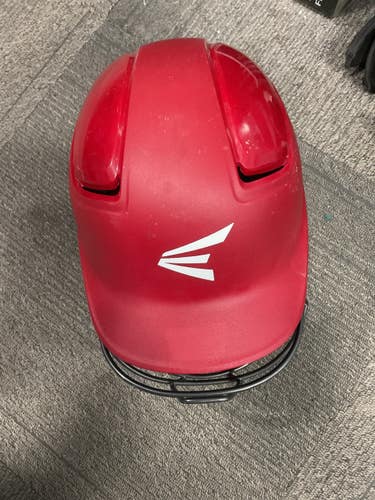 Used Easton SCREAMIN E Batting Helmet w/Mask Red MD 11614-S000242223