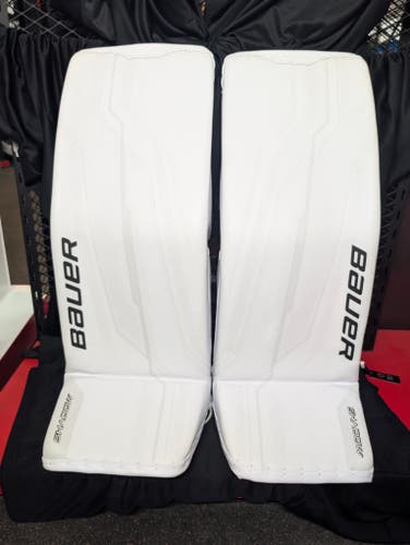 Medium 2025 Bauer Supreme Shadow Goalie Leg Pads (New)