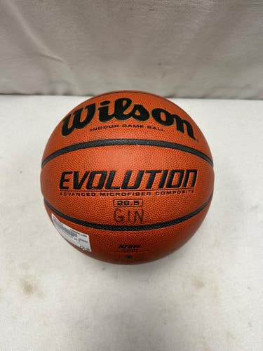 Used Wilson Basketball Womens Indoor 11490-S000276670