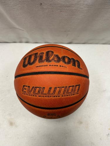 Used Wilson Basketball Adult Indoor 11490-S000276662