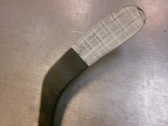 Used CCM XF GHOST Senior One Piece Right 80 Flex 11339-S000205636