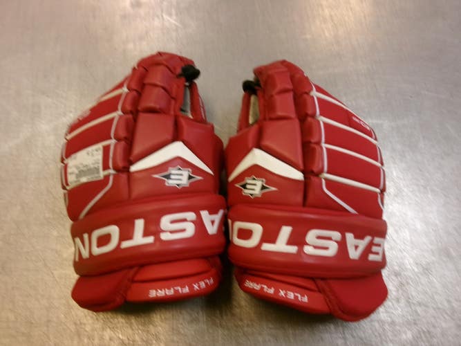 Used Easton SYNERGY EQ30 Senior Gloves Red 13" 11339-S000205797