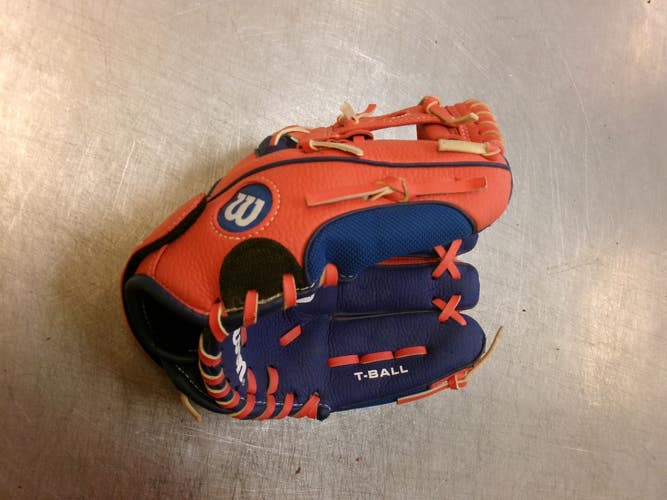 Used Wilson A200 BB/SB Glove RH Throw Red 10" 11339-S000205781