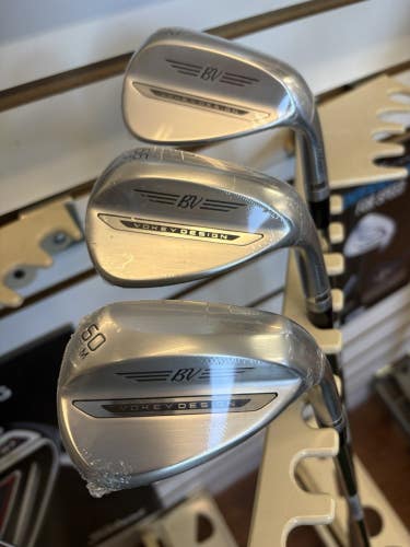 New Titleist SM 10 Vokey Wedge Set 52 , 56 , 60 Deg Tour Chrome / Wedge Flex